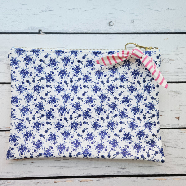 Cornflowers Leatherette Large Zipper Pouch